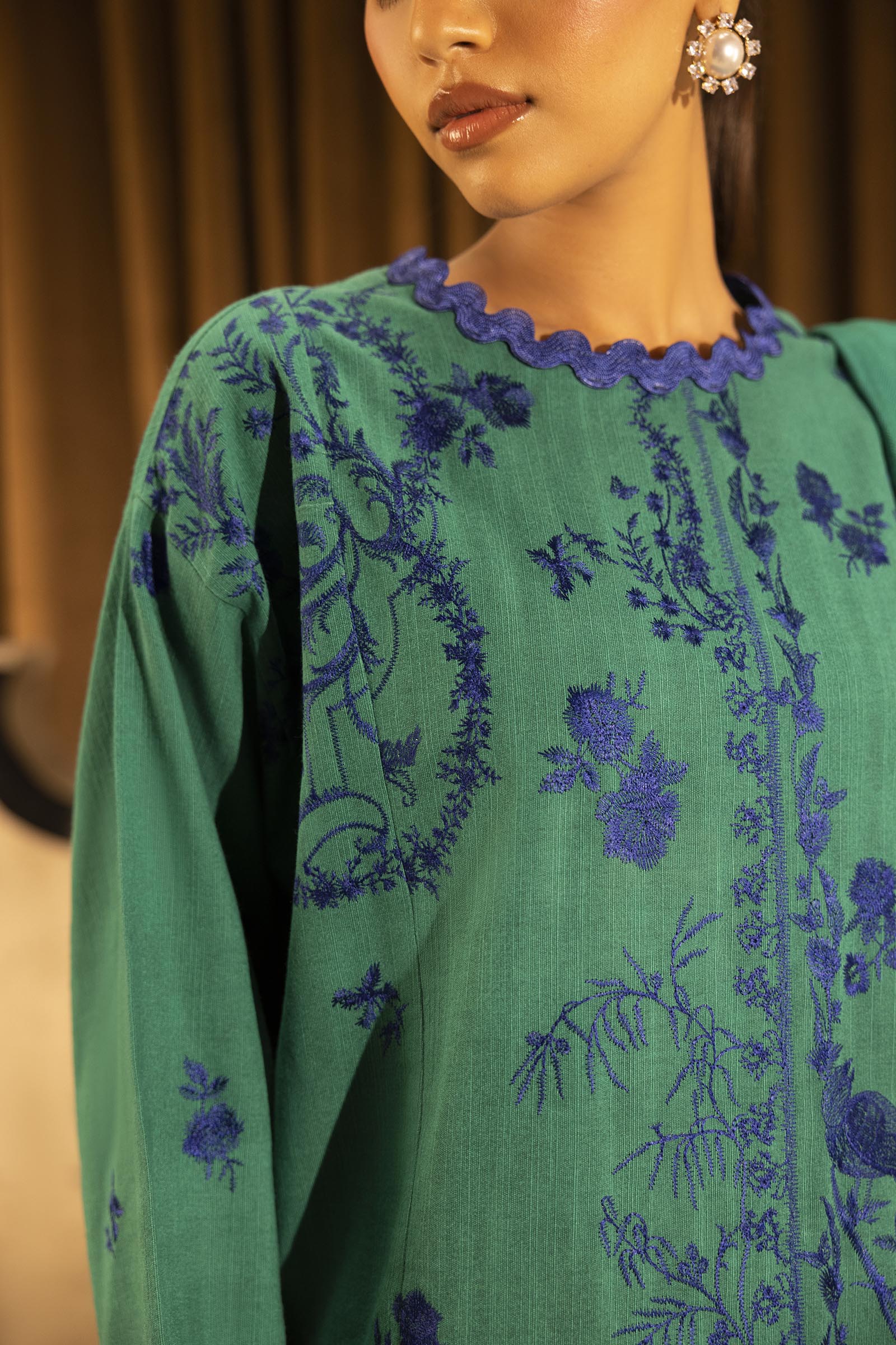 Unstitched Slub Muzlin 3 Piece Suit