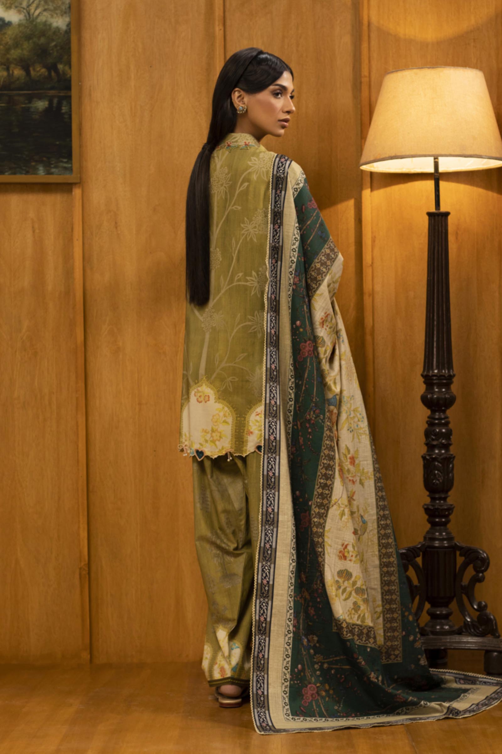 Unstitched Linen Muzlin 3 Piece Suit