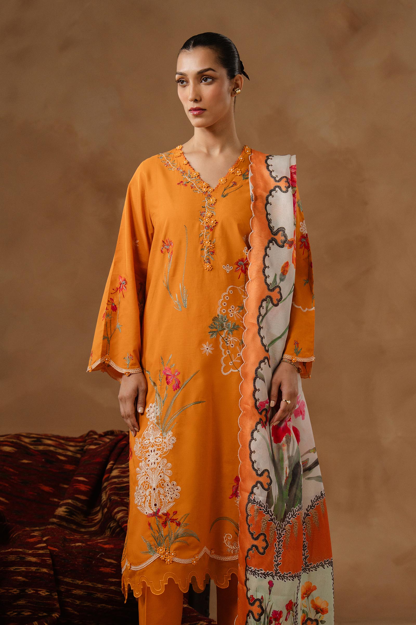 Unstitched Muzlin Lawn 3 Piece Suit