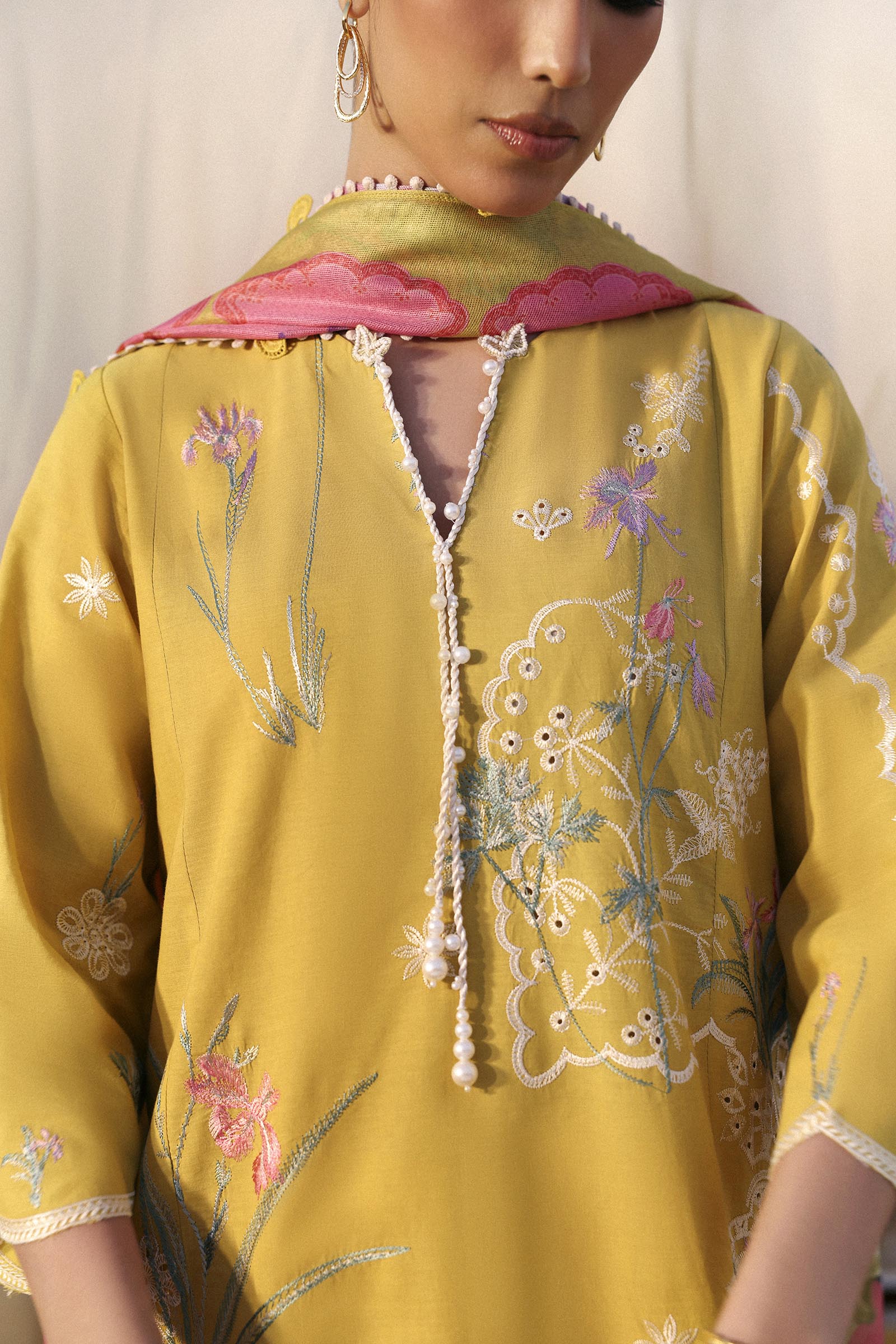 Unstitched Muzlin Lawn 3 Piece Suit
