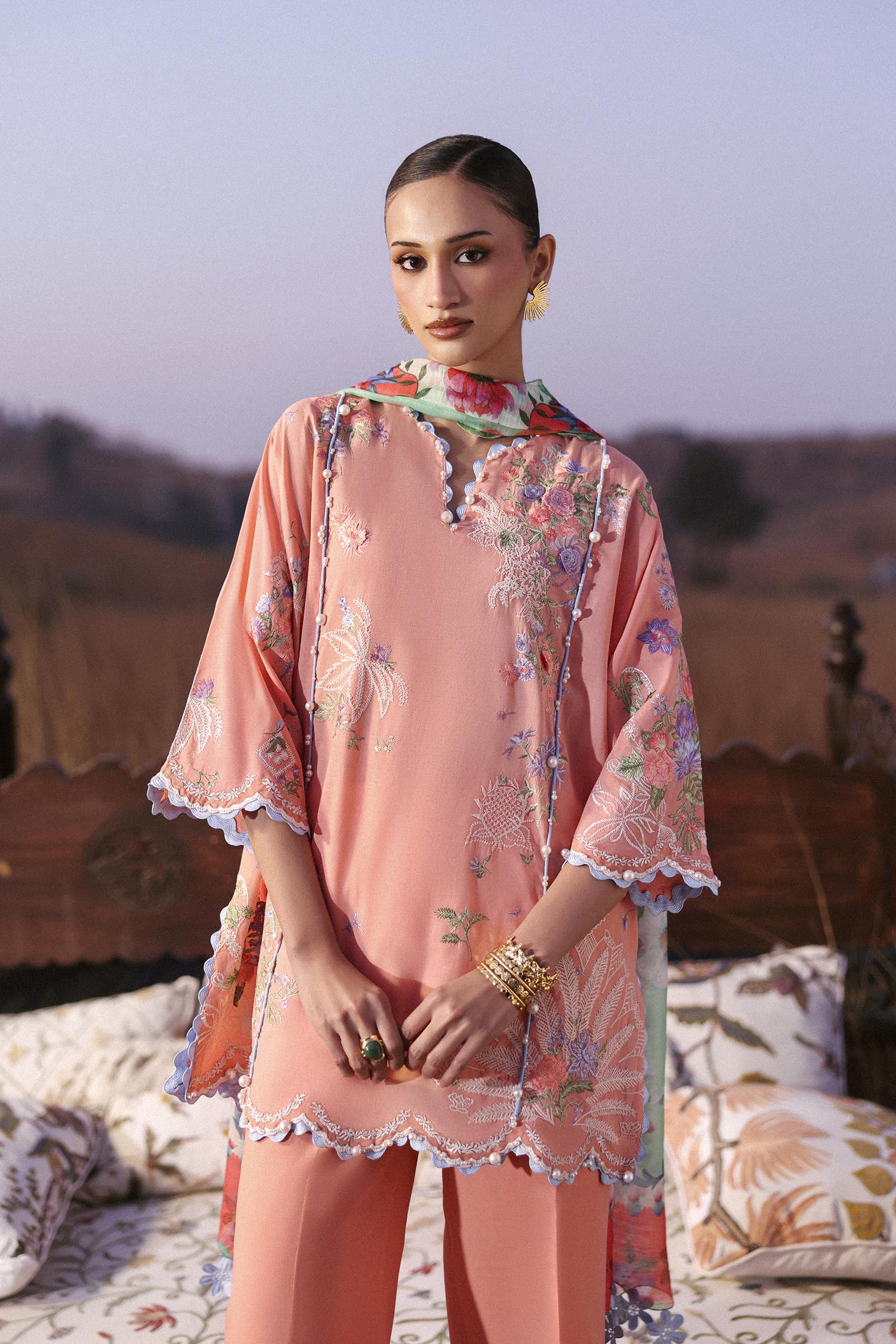 Unstitched Muzlin Lawn 3 Piece Suit