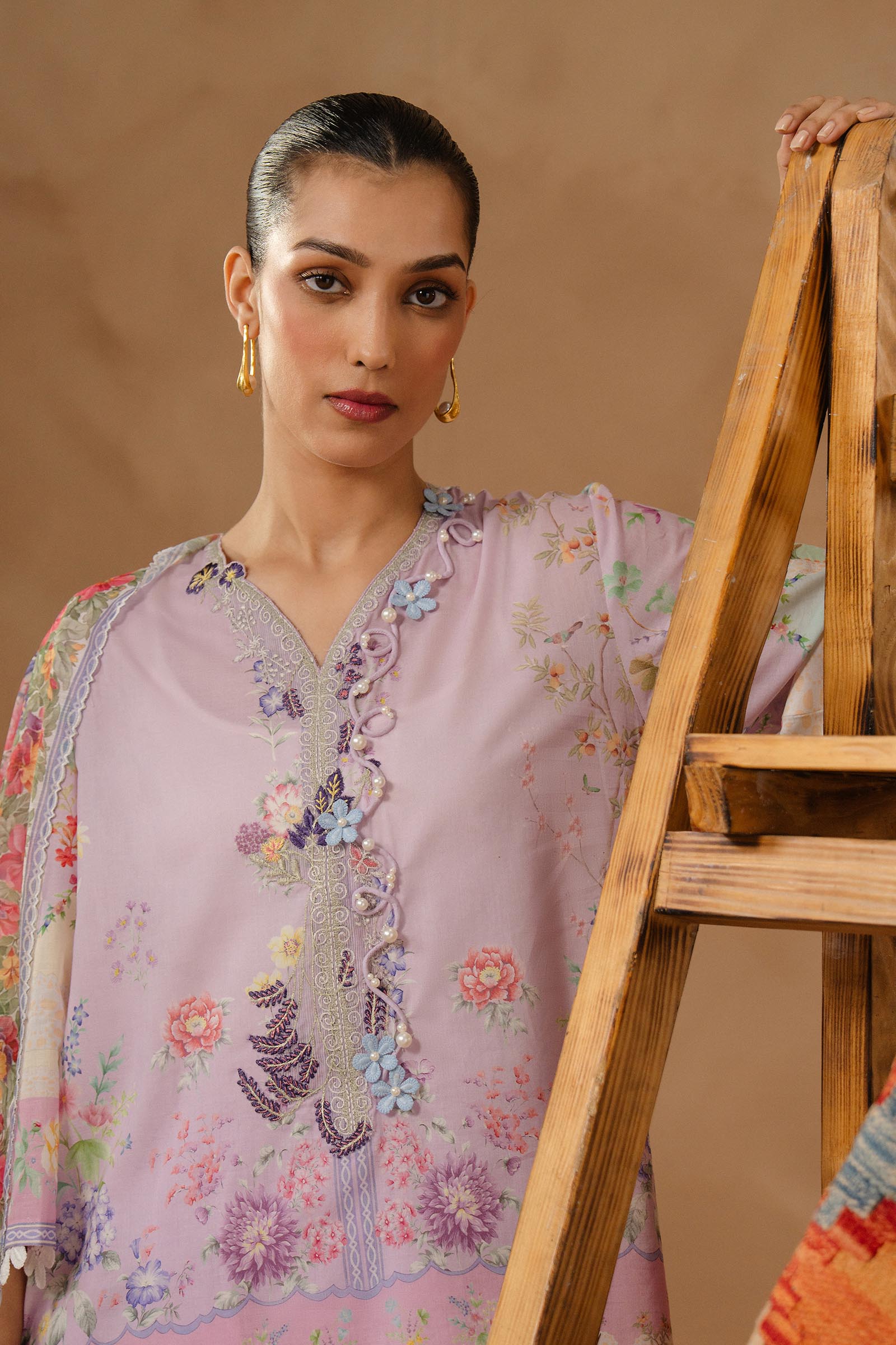 Unstitched Muzlin Lawn 3 Piece Suit