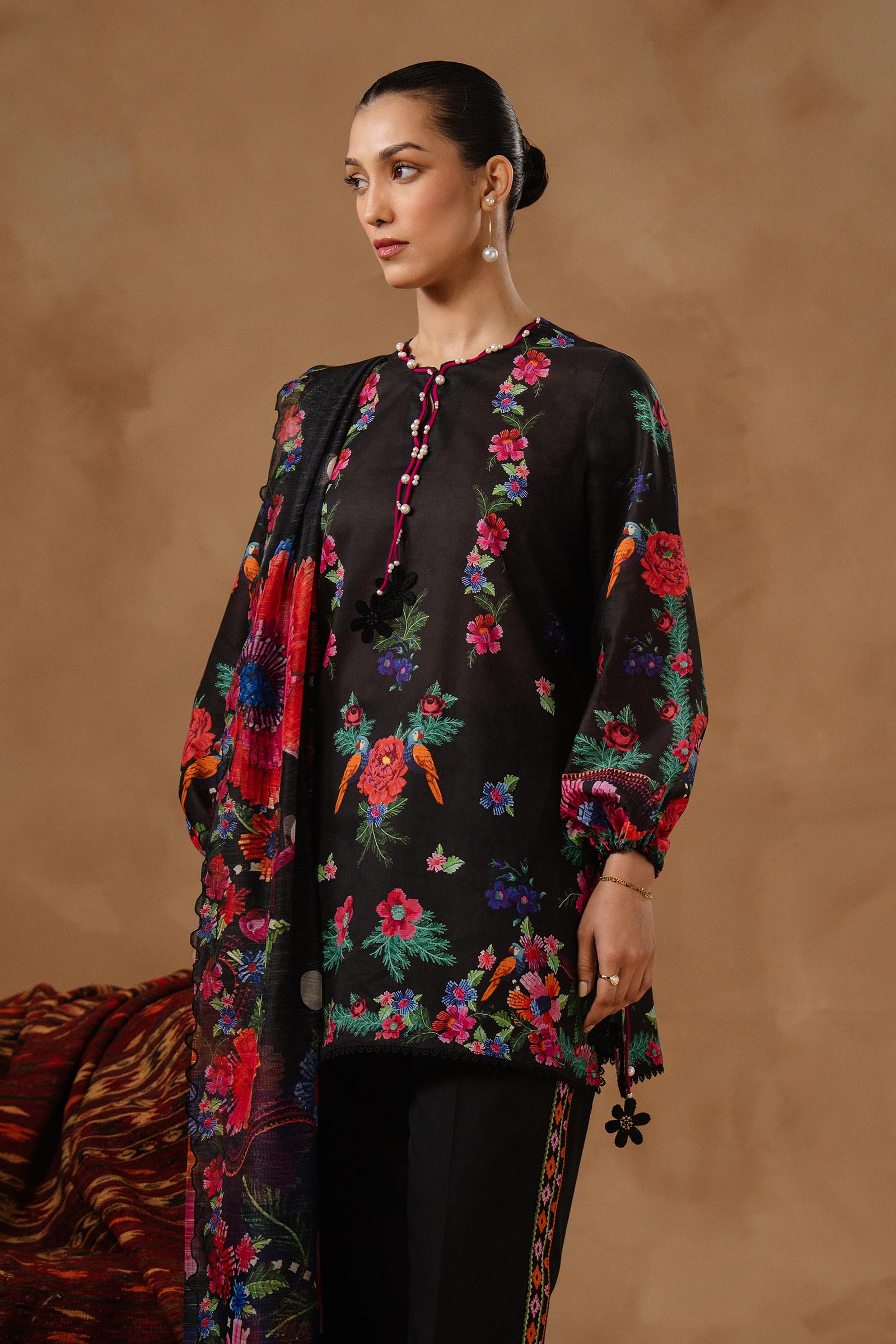 Unstitched Muzlin Lawn 3 Piece Suit