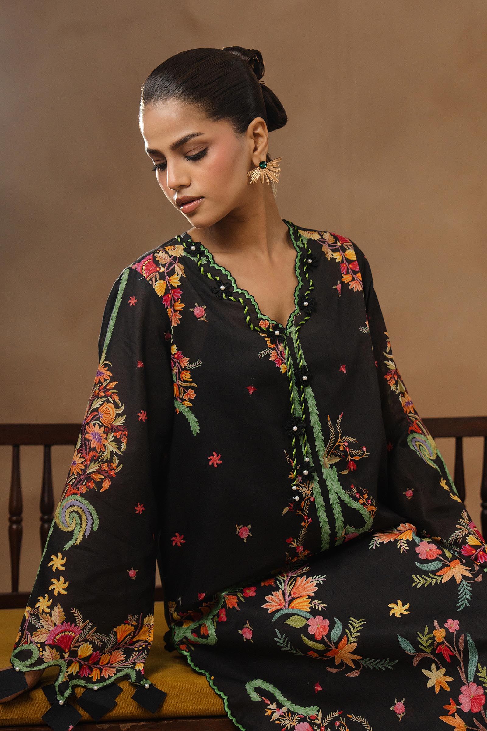 Unstitched Muzlin Lawn 3 Piece Suit