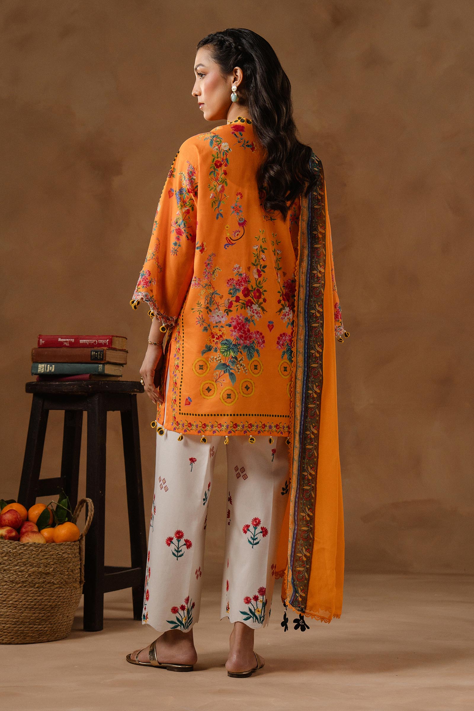 Unstitched Muzlin Lawn 3 Piece Suit