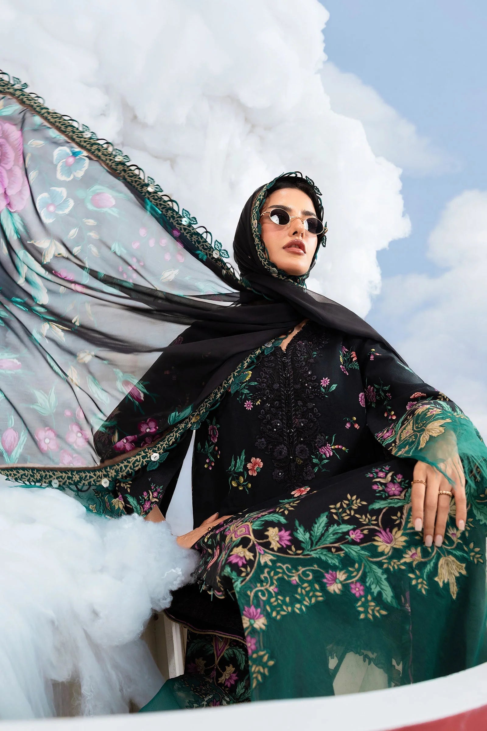 3 Pc Unstitched Embroidered Lawn Suit