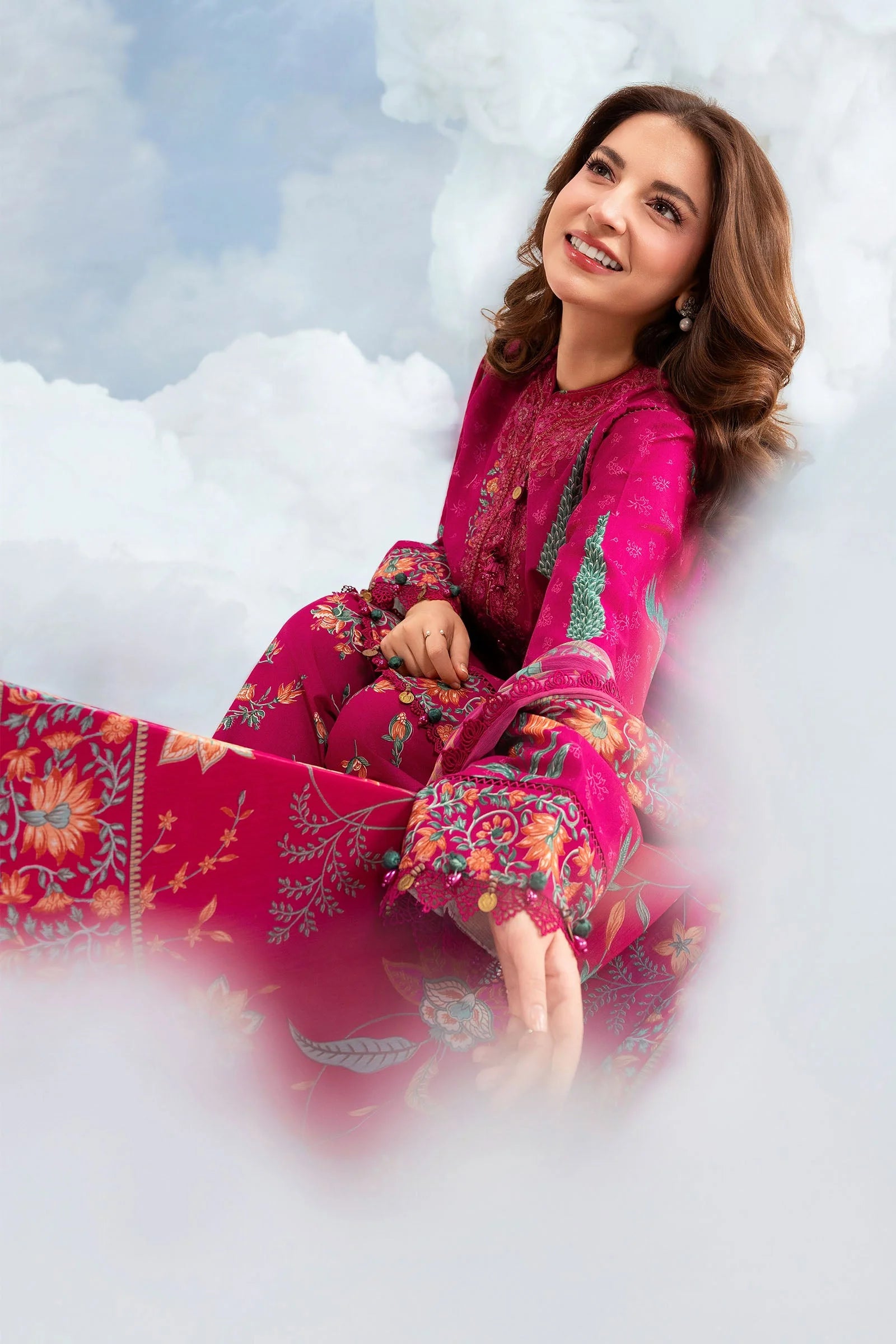 3 Pc Unstitched Embroidered Lawn Suit
