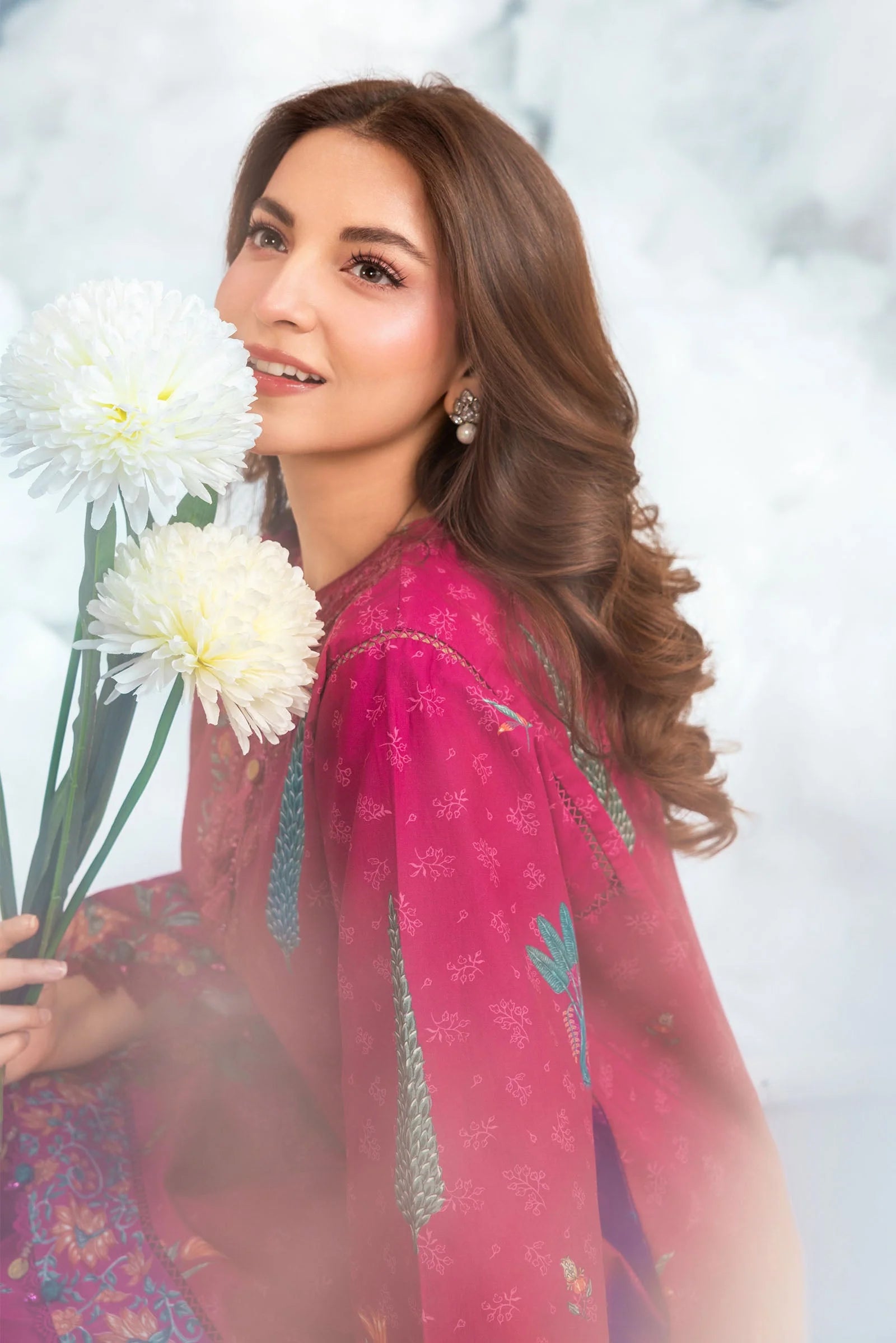 3 Pc Unstitched Embroidered Lawn Suit