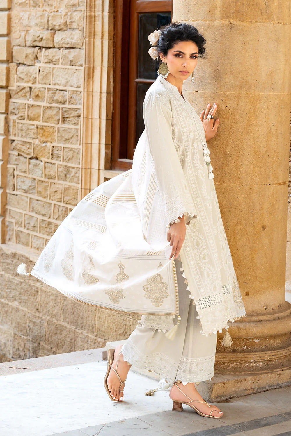 3 Piece Zari & Sequins Embroidered Lawn Suit With Borders And Printed Dupatta DN-52039