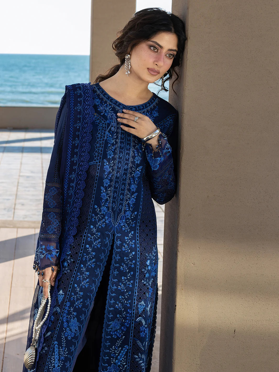 S-015 | Luxury Lawn