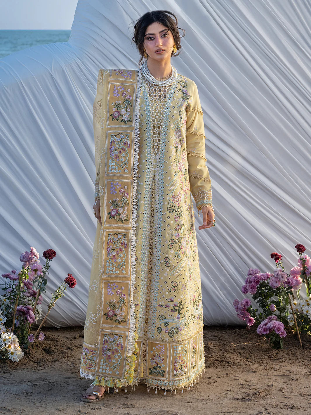 S-02 | Luxury Lawn