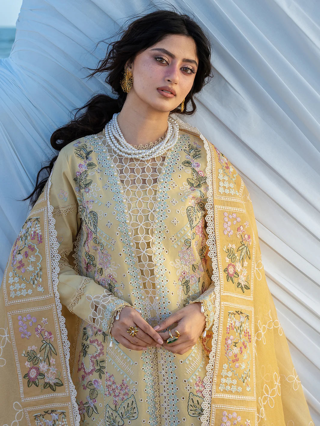 S-02 | Luxury Lawn