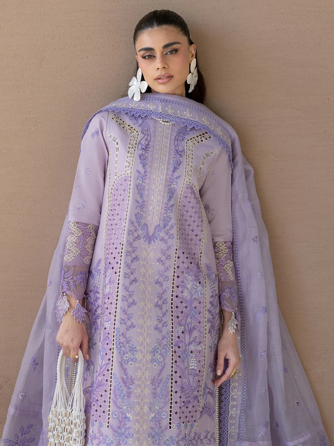 S-07 | Luxury Lawn