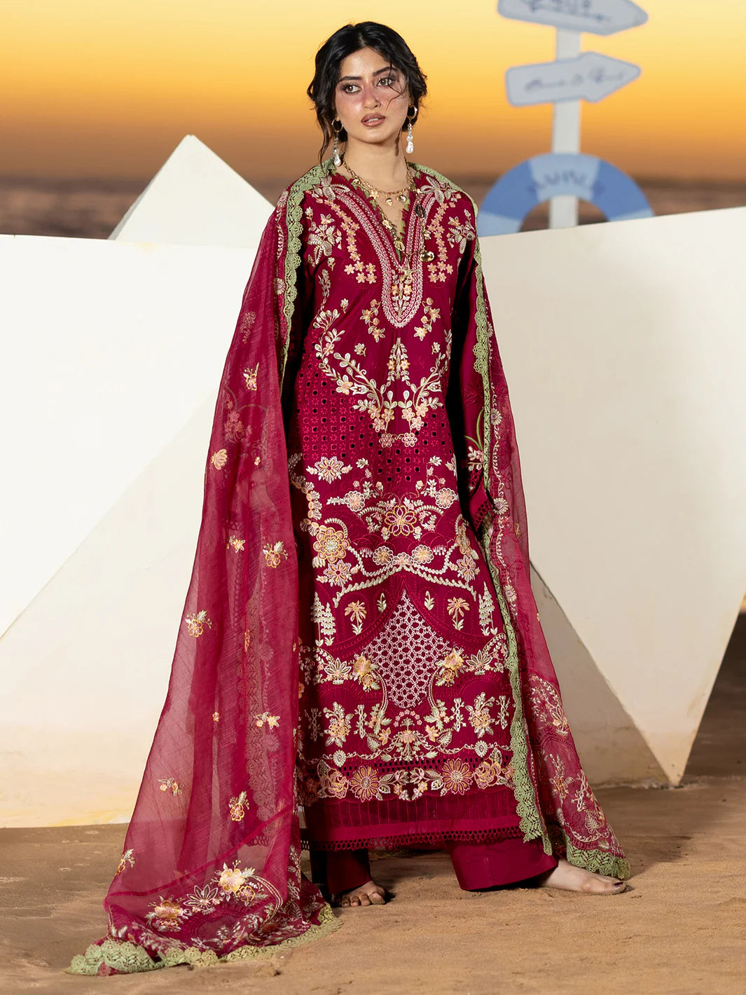 S-09 | Luxury Lawn