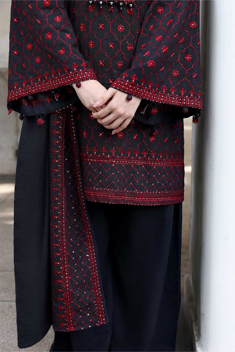 GARNET GRACE-3PC KHADDAR EMBROIDERED SUIT