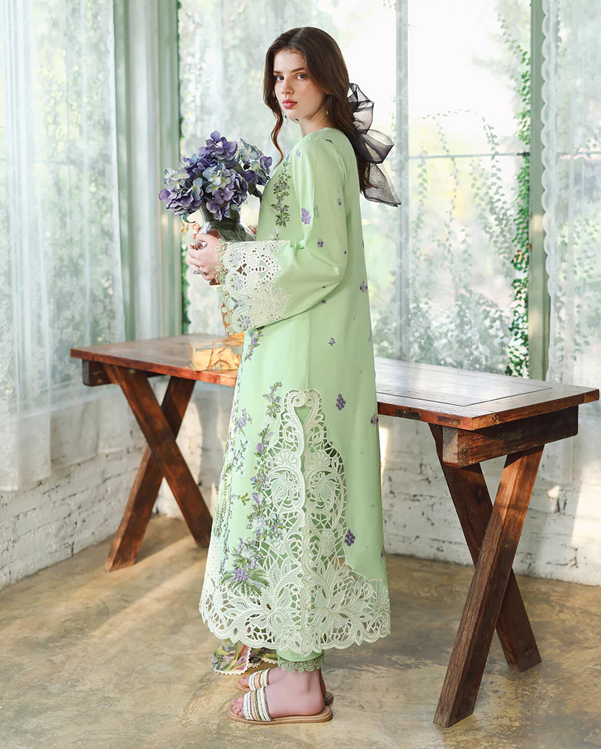 VERDANT BLOOM