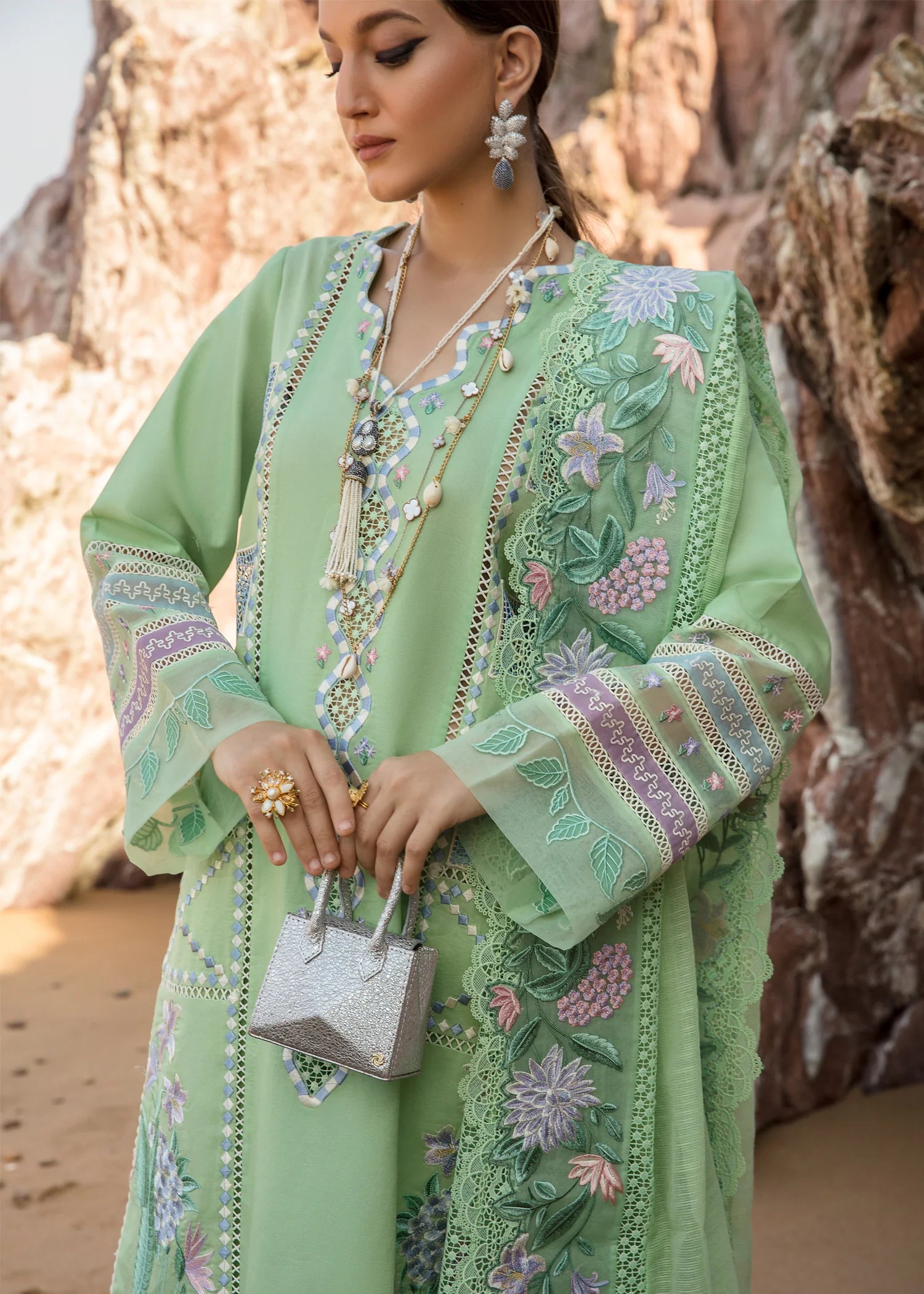 CRIMSON - Bohemian Summer