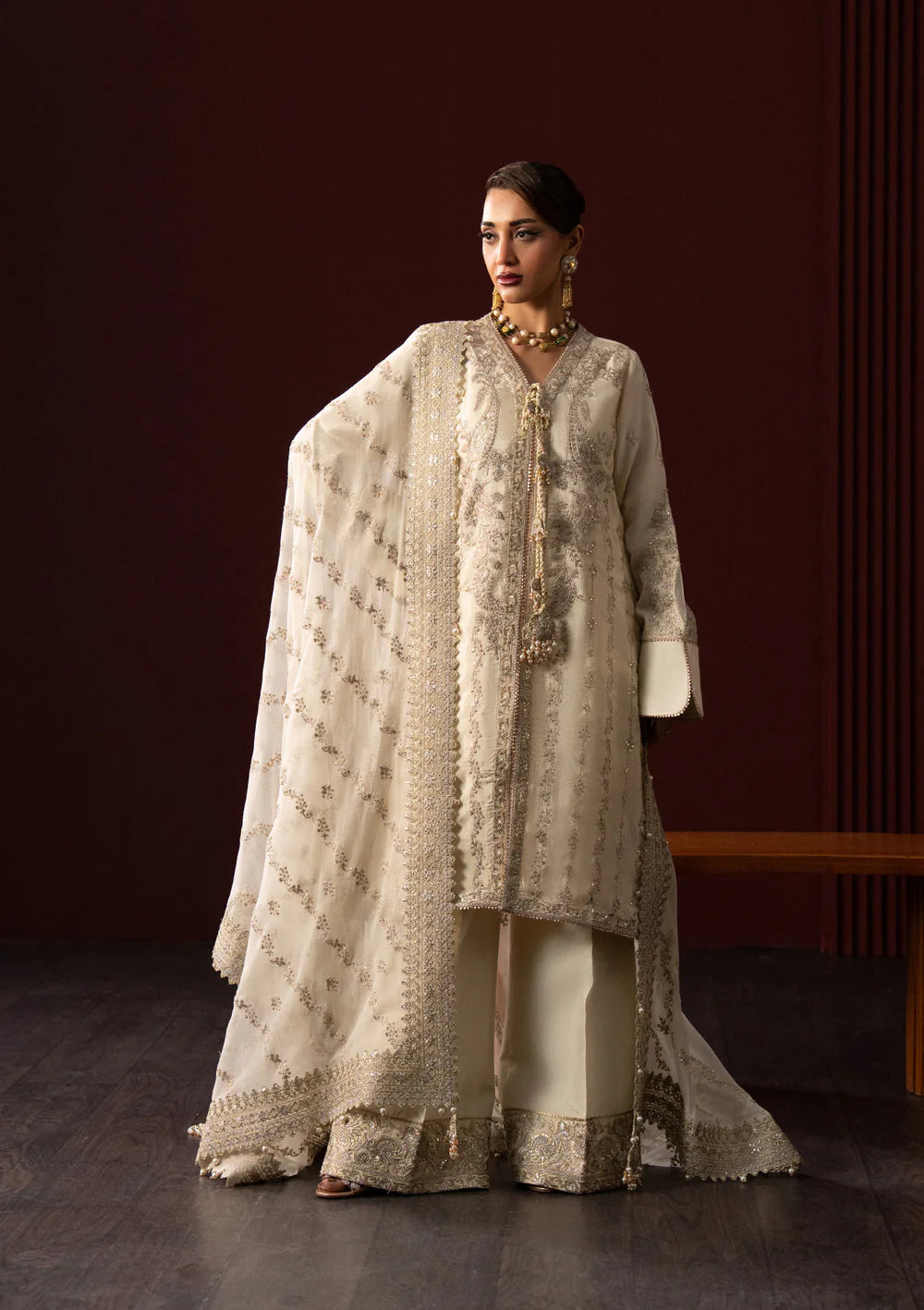 LADY AIK '25 - VOL. 1 - LOOK 01