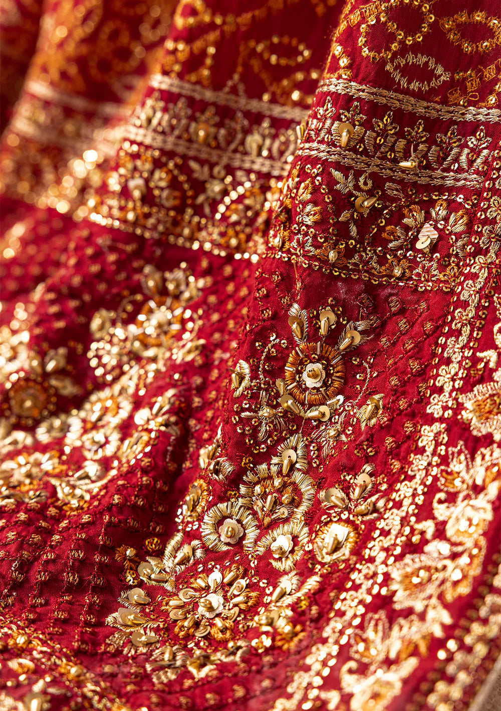 WEDDING FESTIVE '25 - VOL. 2 - RED MEDIUM SILK SHAWL