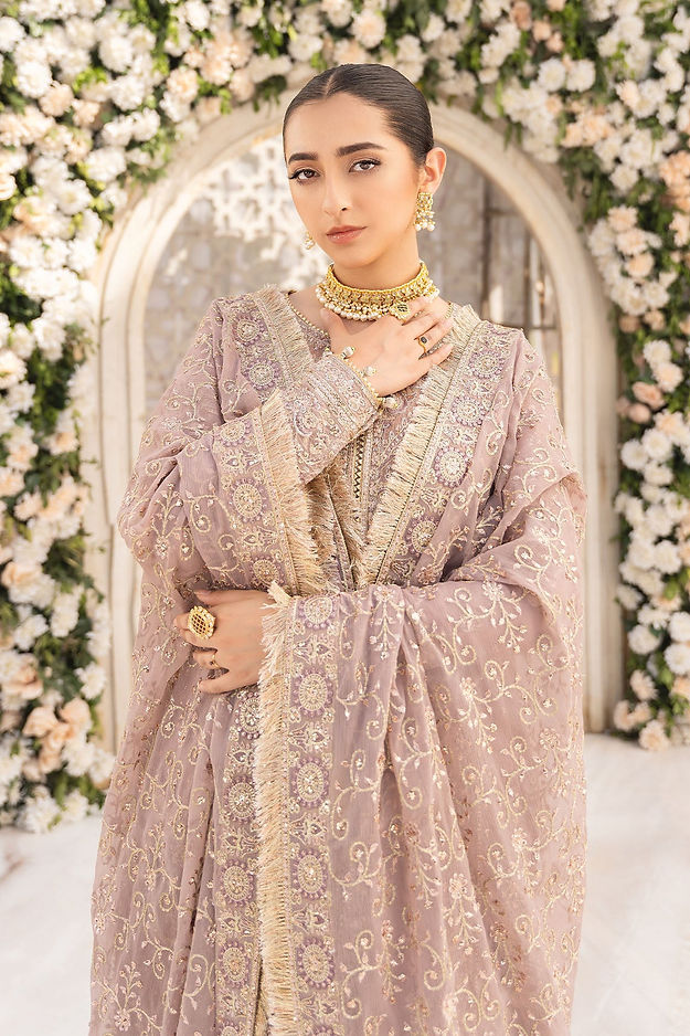 UNSTITCHED '24 VOL. 1 - LOOK 02