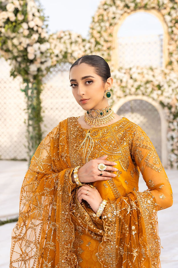 UNSTITCHED '24 VOL. 1 - LOOK 05