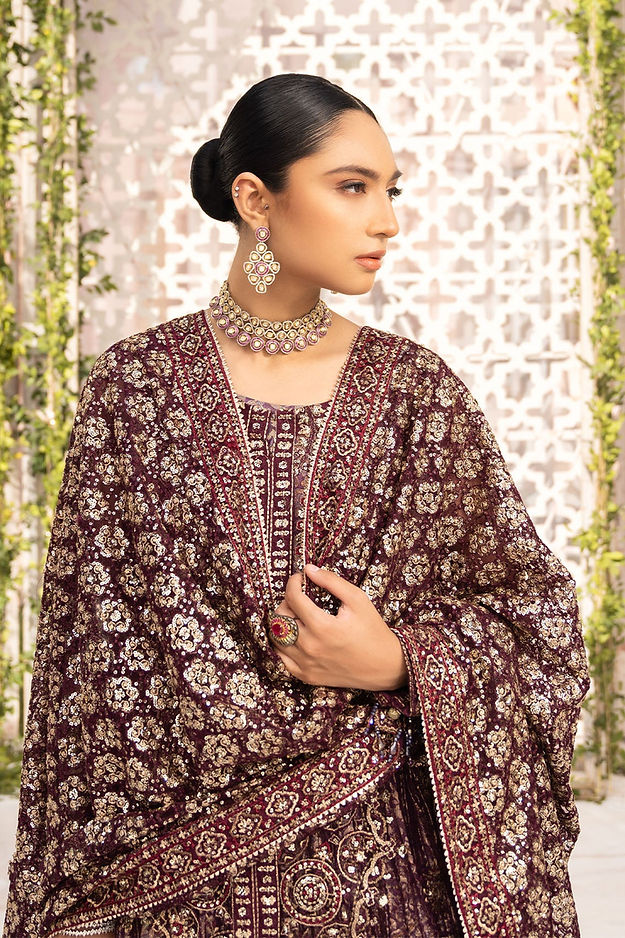 UNSTITCHED '24 VOL. 1 - LOOK 04