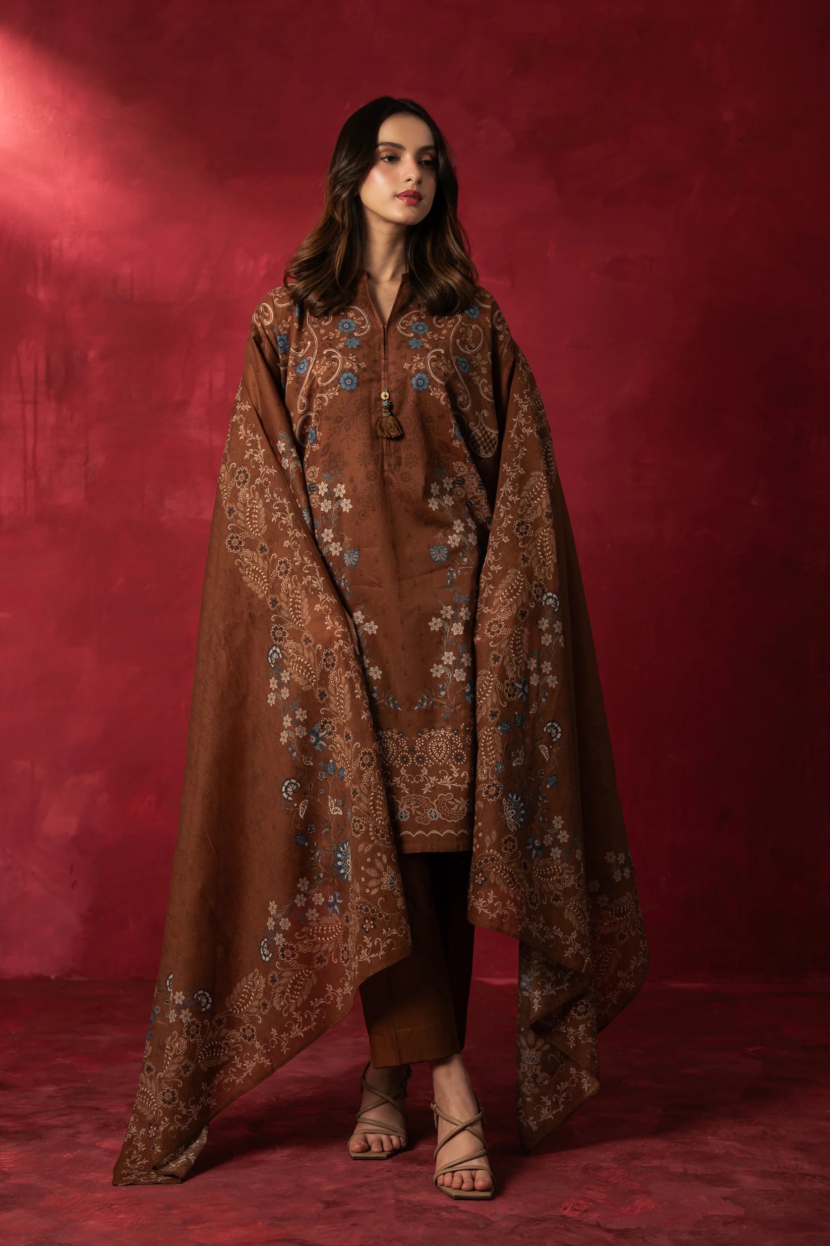 PRINTED LAWN UNSTITCHED 3 PIECE SUIT