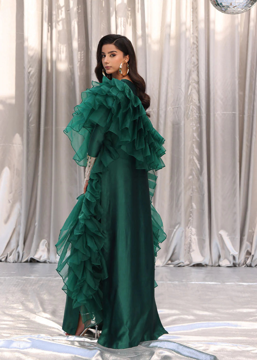 EMERALD CHIC