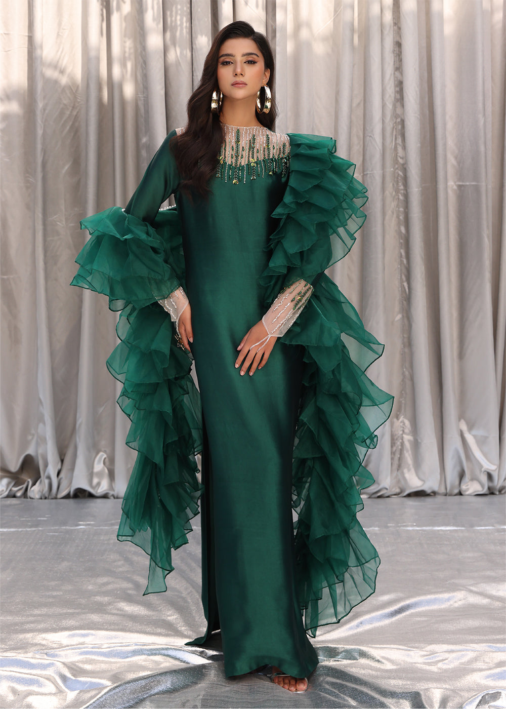 EMERALD CHIC