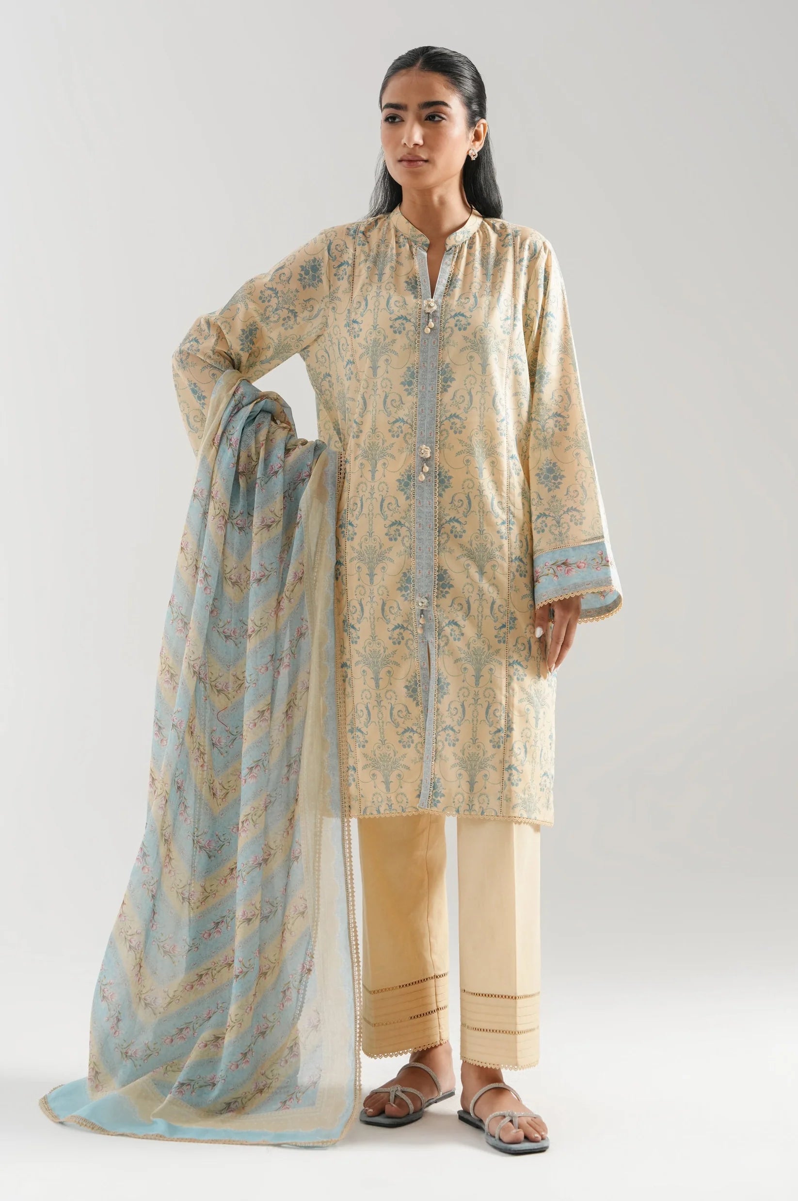 UNSTITCHED LAWN PRINTED 3 PIECE SUIT
