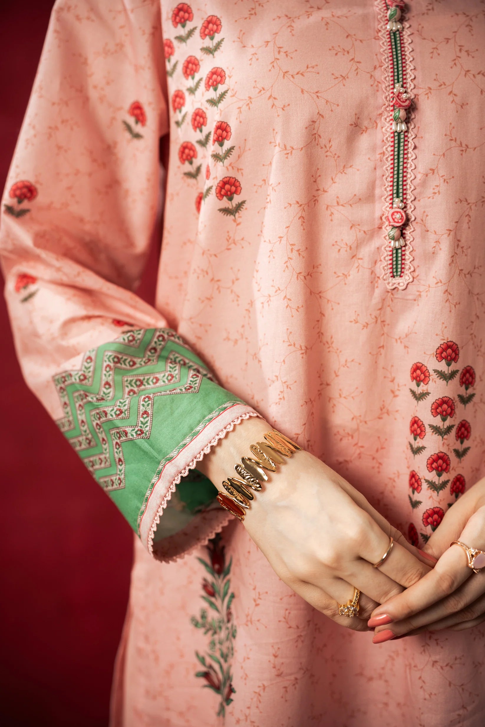 PRINTED LAWN UNSTITCHED 3 PIECE SUIT