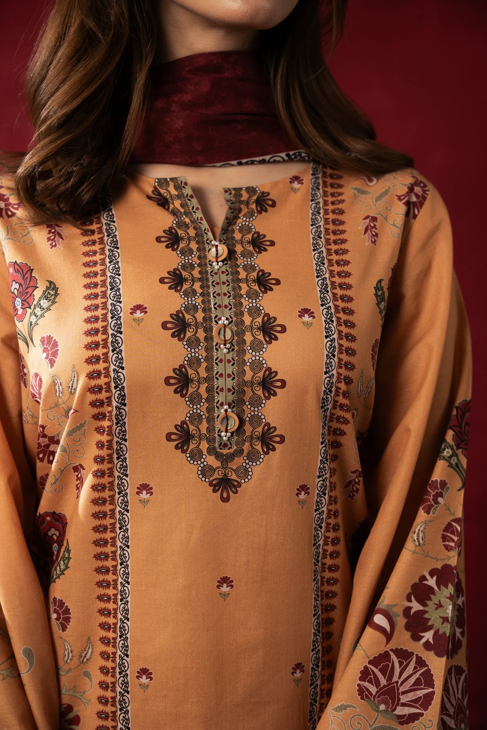 PRINTED LAWN UNSTITCHED 3 PIECE SUIT